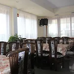 Zora Otel