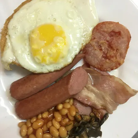 Zora ساني بيتش