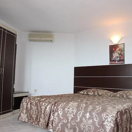 Zora Hotel Sunny Beach