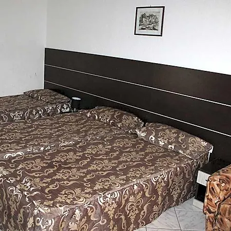 Otel Zora