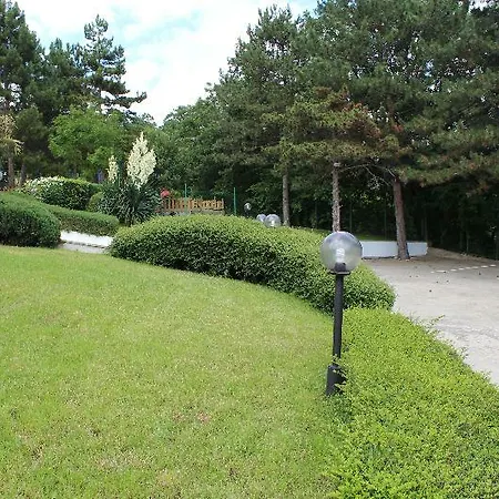 Hotel Zora 3*